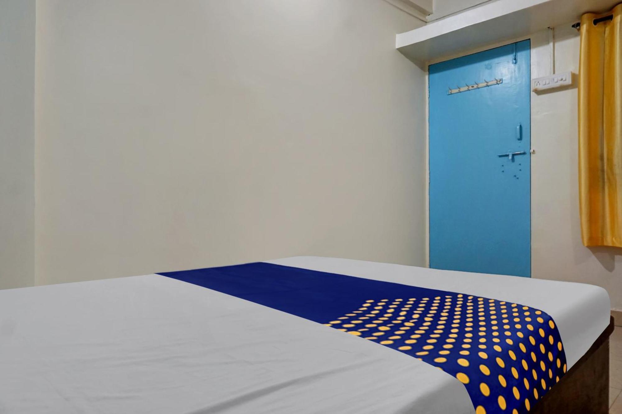 Spot On Samadhan Lodge Pune Dış mekan fotoğraf