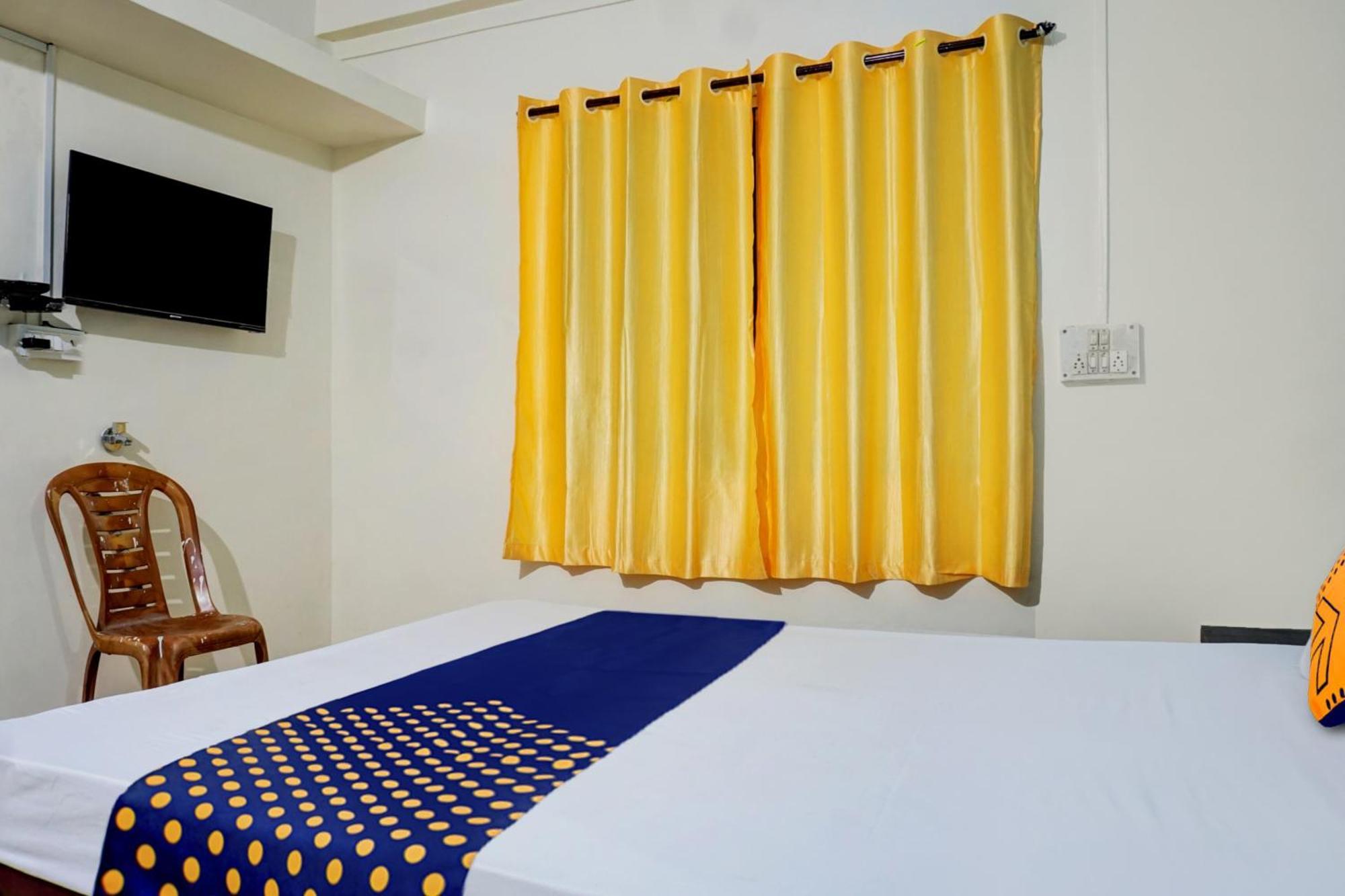 Spot On Samadhan Lodge Pune Dış mekan fotoğraf