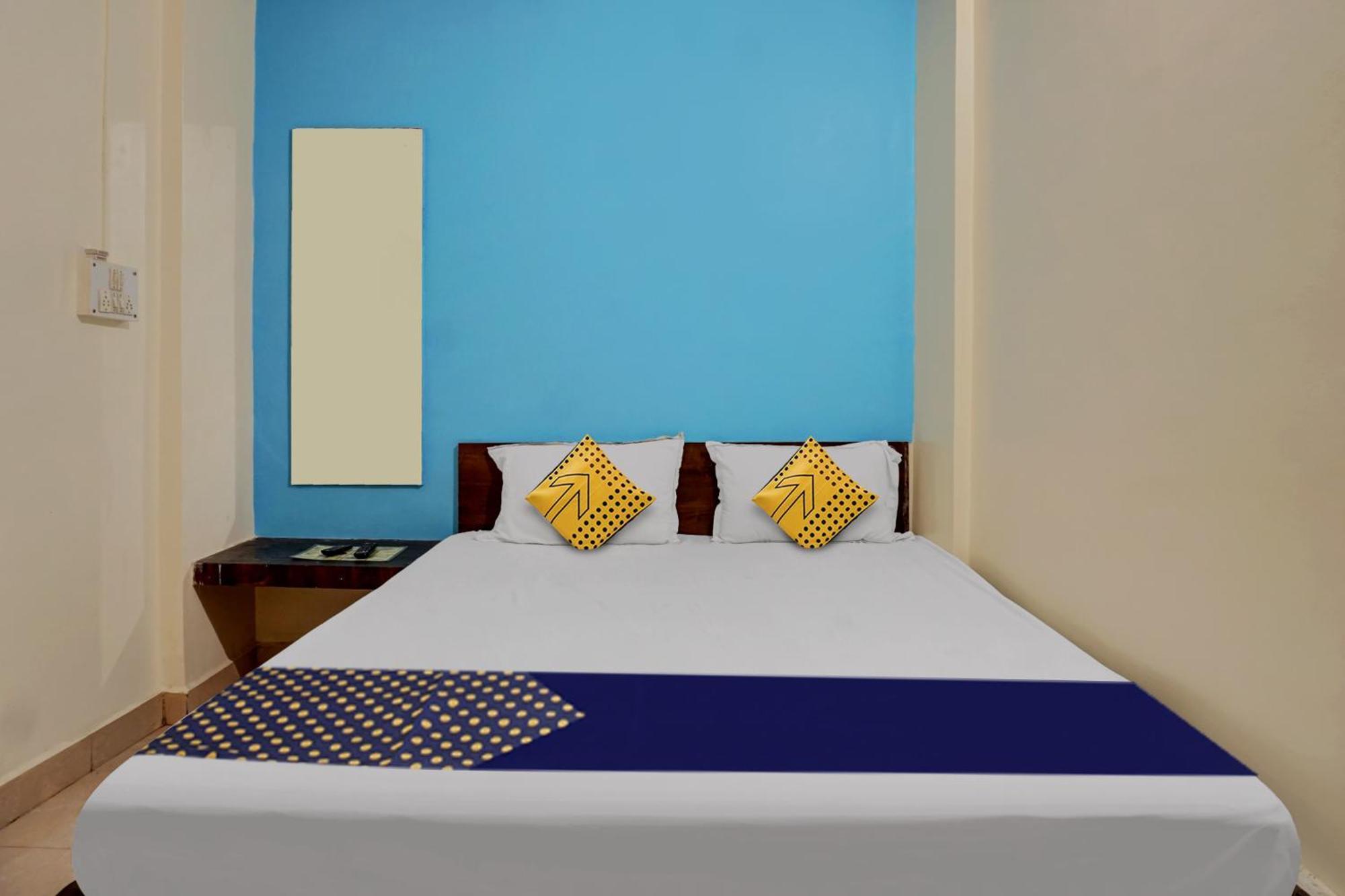 Spot On Samadhan Lodge Pune Dış mekan fotoğraf